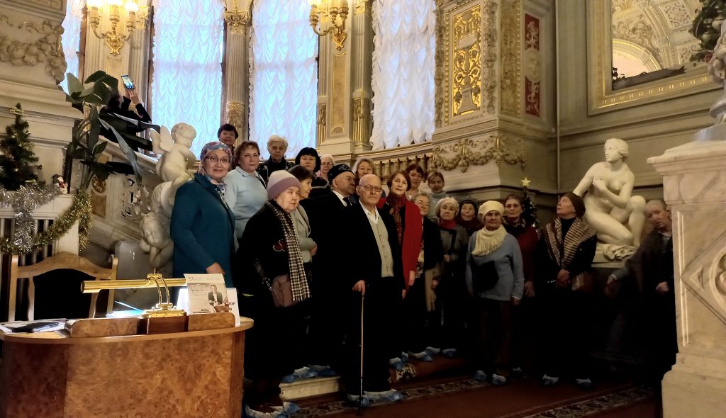 Диаспоры санкт петербурга. Глава татарской диаспоры в Санкт-Петербурге. Дворец Путина в Санкт-Петербурге. Дворец в Питере в котором происходит встречи президентов.