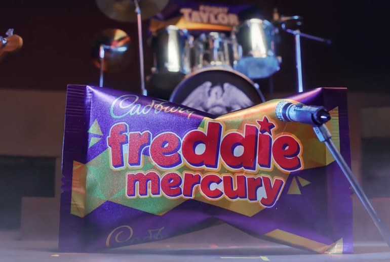 Картинка Бренд Cadbury превратил участников Queen в шоколадные батончики