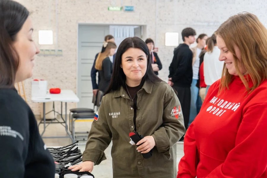 В Севастополе провели патриотический форум С гордостью, МолодежьСевастополя