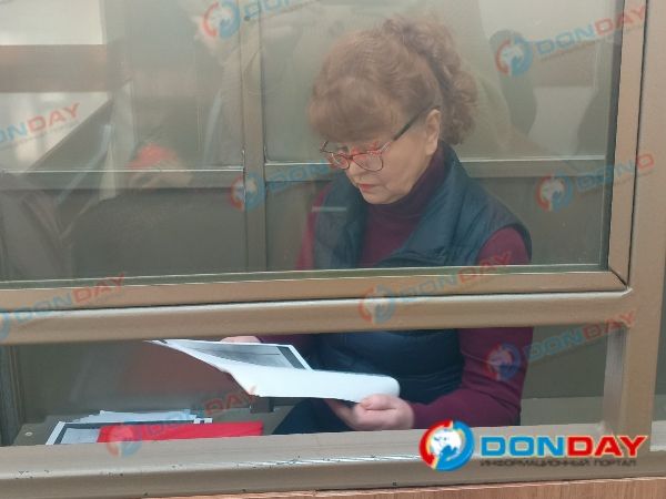 Автозак с экс-министром финансов Ростовской области попал в ДТП