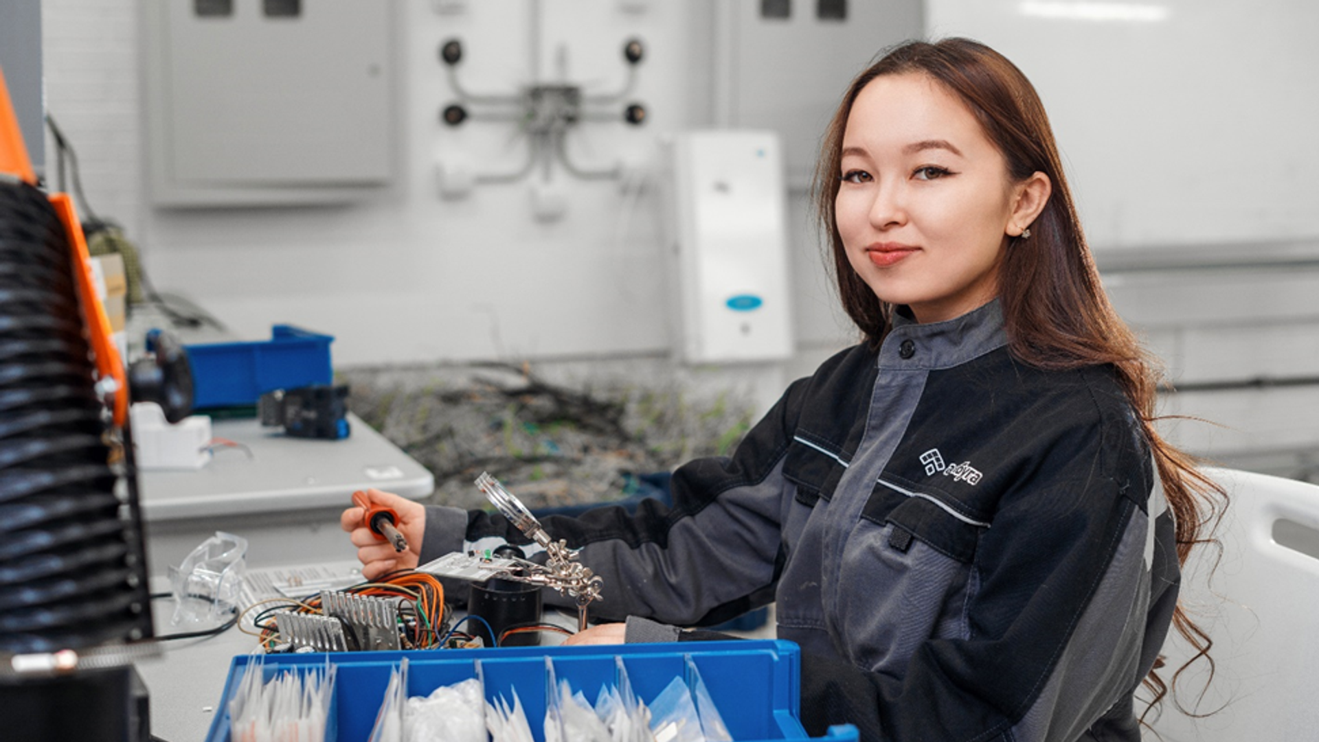 Как российская программа Алабуга Старт превращает трудовую миграцию в двигатель развития для обеих сторон - Sputnik Узбекистан, 1920, 11.12.2025