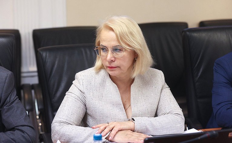 Круглый стол Комитета СФ по федеративному устройству, региональной политике, МСУ и делам Севера на тему «Государственная поддержка закрытых административно-территориальных образований»
