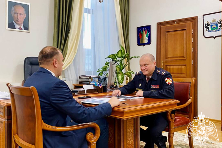 Рабочие переговоры провели начальник территориального управления Росгвардии и глава города Тобольск