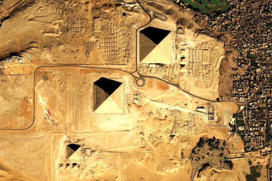 Пирамиды Гизы – самое древнее из семи чудес античного мира.