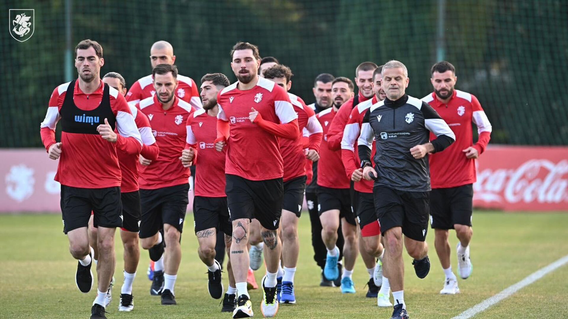 Сборная Грузии по футболу - Sputnik Грузия, 1920, 27.08.2025