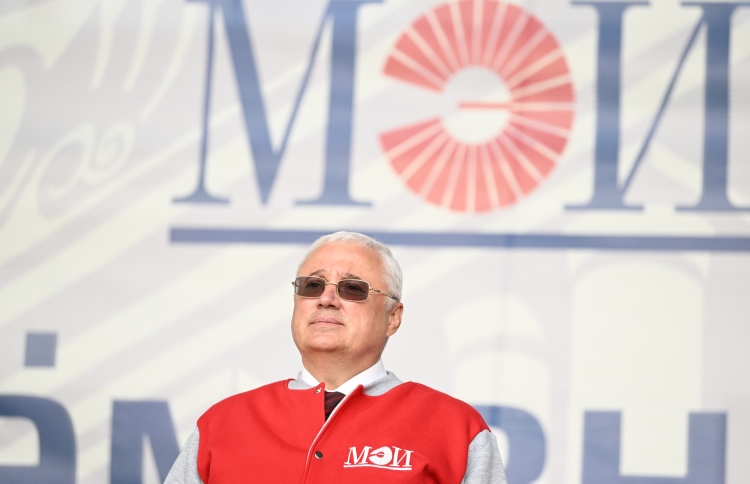 Николай Рогалев с 9 июня 2022 года находится под персональными санкциями Украины за поддержку СВО