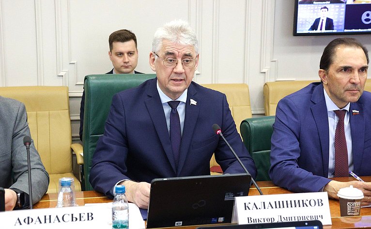 Виктор Калашников