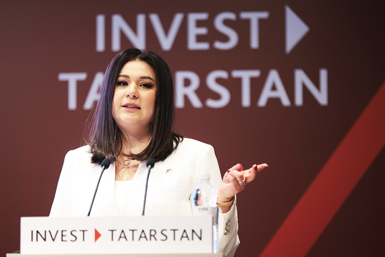 Даже если экономика меняется непредсказуемо, то не стоит отказываться от планов на будущее, продолжила Минуллина