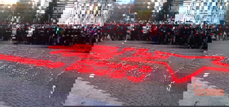 В Орле росгвардейцы приняли участие в акции «Свеча памяти», посвященной жертвам Великой Отечественной войны
