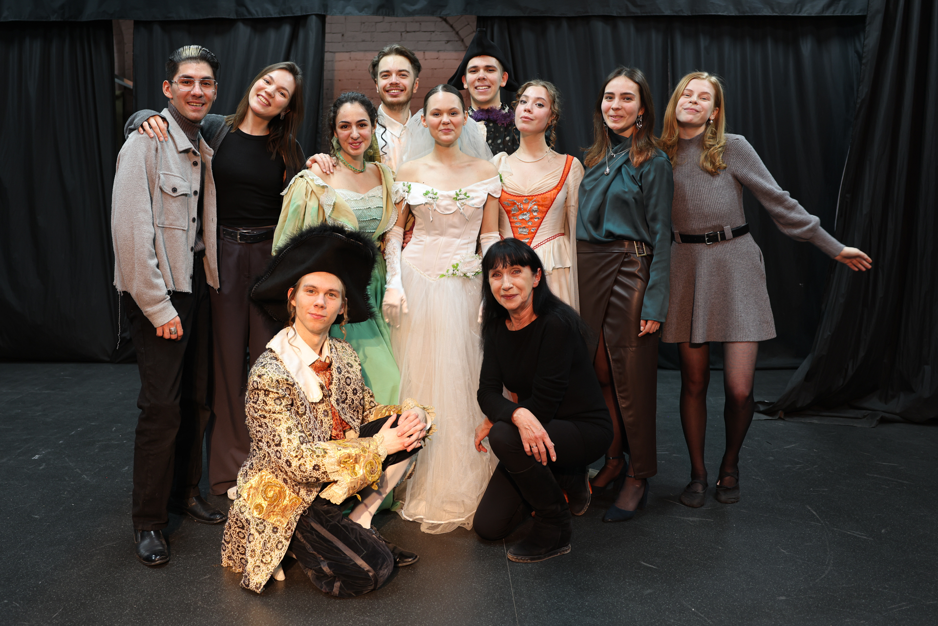 Студенты 4 курса ЕГТИ мастерской К.С. Стрежнева сдали зачет по режиссуре театра