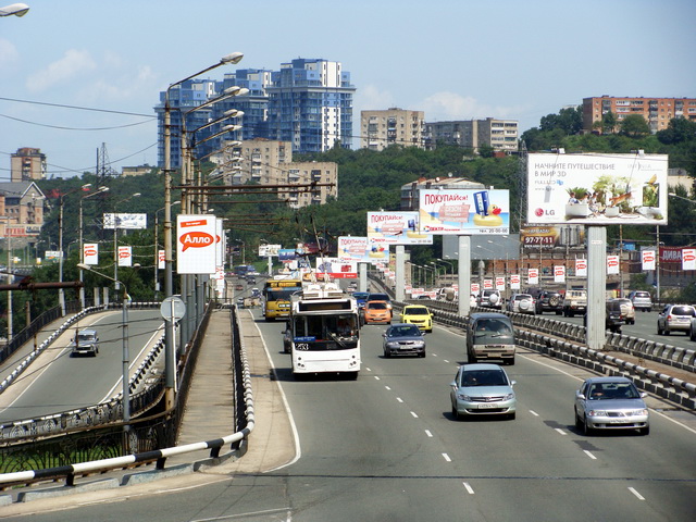 Некрасовский путепровод, построенный в ответ на увеличение дорожного трафика