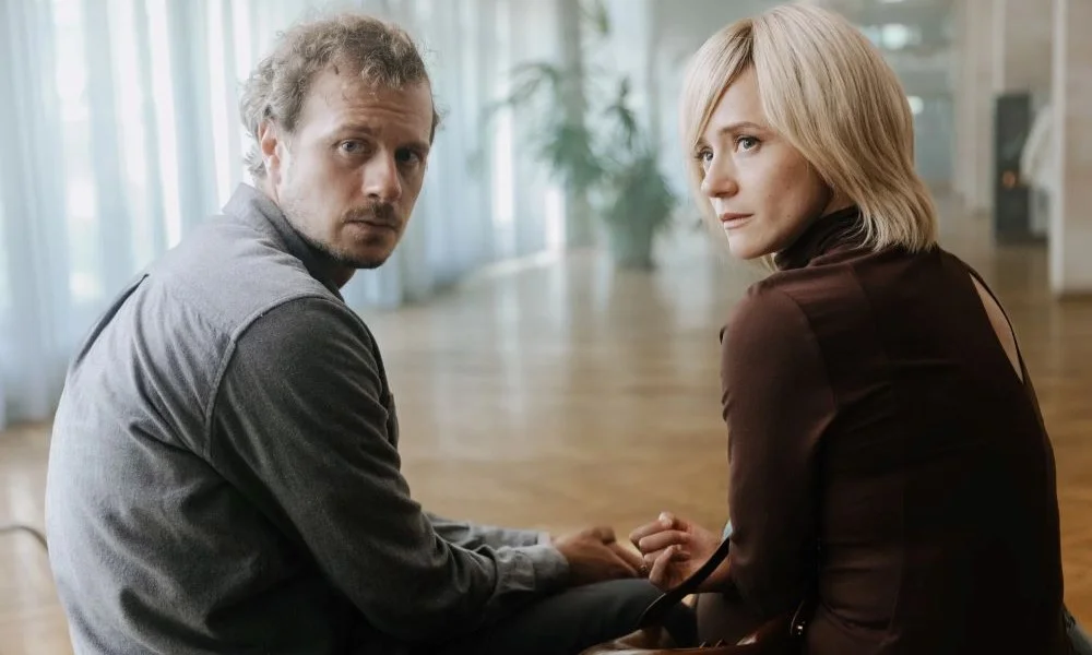 Ох, заживем: Рецензия на сериал «Время счастливых»