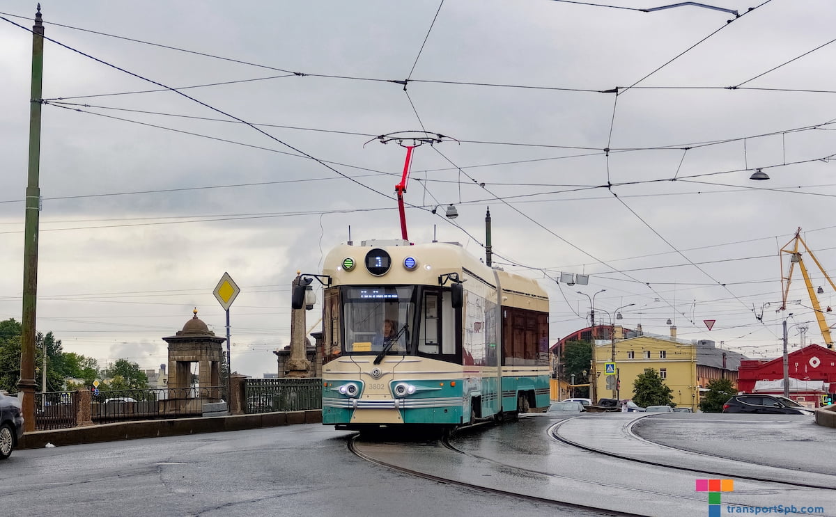 Фото трамвая Достоевский в Петербурге