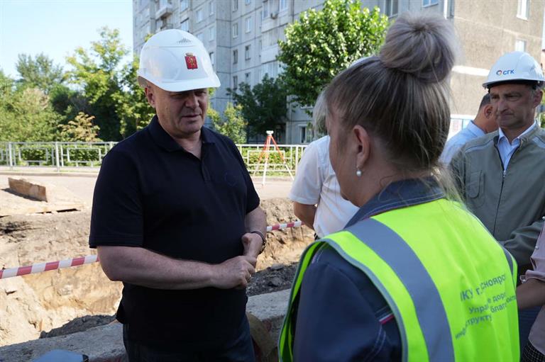 Работы по восстановлению благоустройства. Песок для восстановления теплосетей.