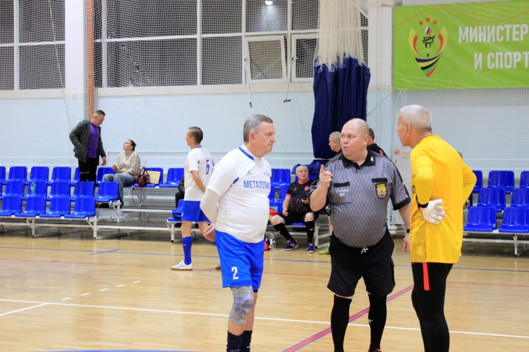 В Чебоксарах память полковника Петра Валькевича почтили традиционным турниром по мини-футболу 