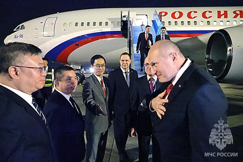Александр Куренков начал рабочий визит в Социалистическую Республику Вьетнам