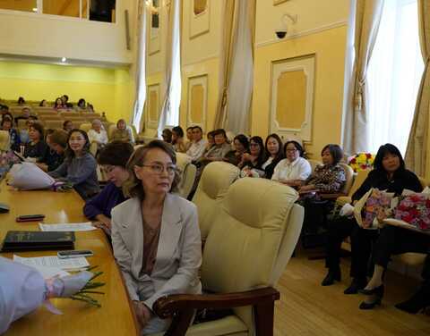 Централизованная бухгалтерия Министерства образования и науки Якутии отметила своё 25-летие 
