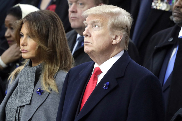 «Метания Трампа — это попытки переиграть его основных врагов. Они вызваны еще и тем, что, заходя на должность президента, он не понимал, как это делать»