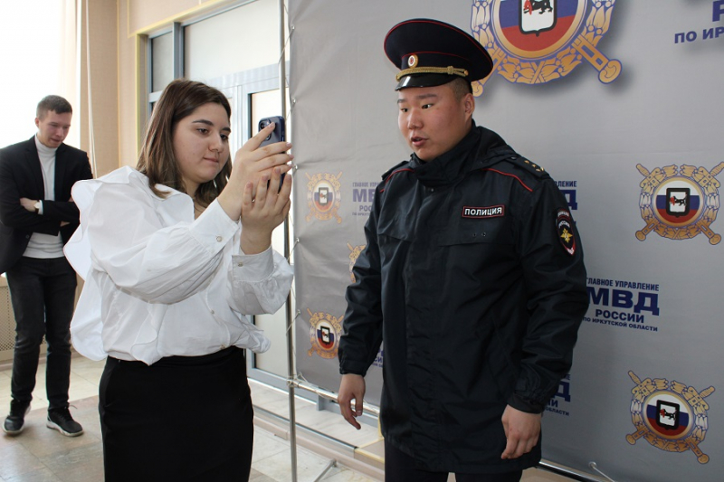 В Иркутске полицейские организовали квесты, показывающие готовность