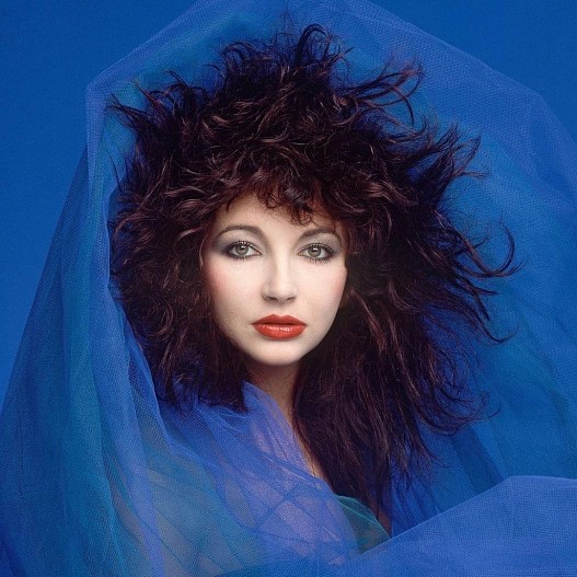  Кейт Буш для обложки альбома «Kate Bush, Blue»