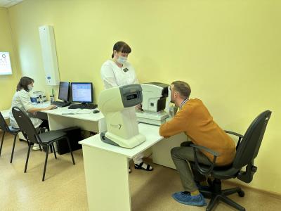 Медицинская помощь в центрах здоровья и школах для больных с хроническими неинфекционными заболеваниями в Саратовской области оказывается по полису ОМС