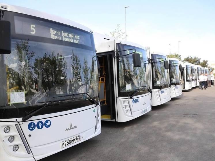 В Геленджике власти закупили новые автобусы