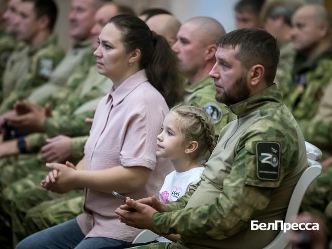 88 бойцов белгородской самообороны получили государственные и региональные награды - Изображение 3