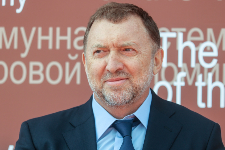 Дерипаска поручил вернуть россиян на турниры по хоккею с мячом