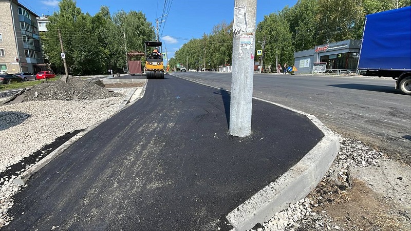 В Кирове по нацпроекту отремонтируют тротуары на восьми улицах