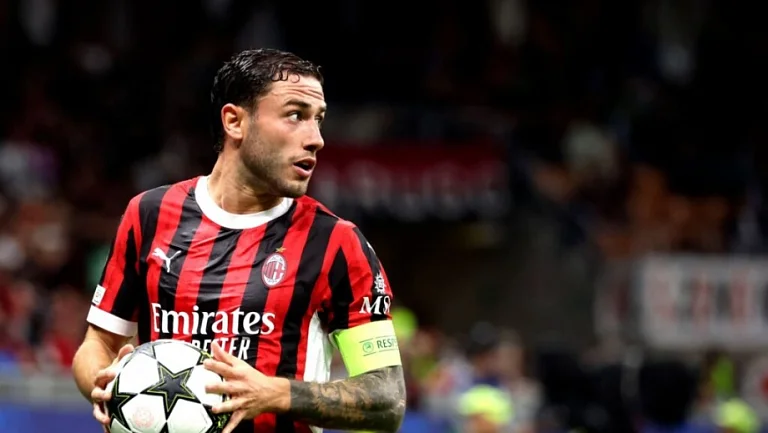 Калабрия ушел из «Милана» и подписал контракт с «Панатинаикосом»