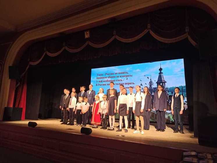 В Иркутске прошел концерт победителей конкурса чтецов «Русское слово»