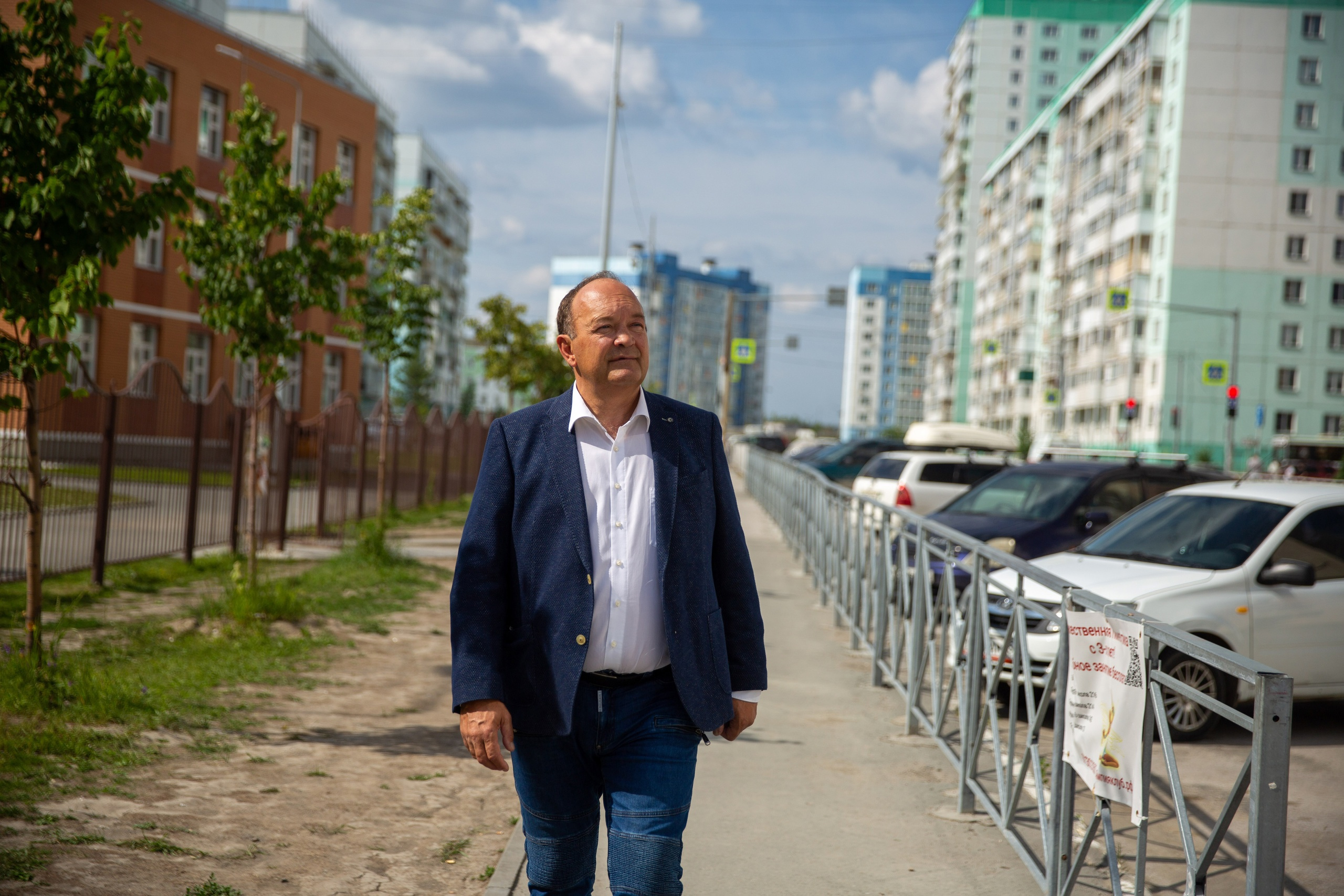 Эдем директор. Эдем директор. Эдем директор. Эдем директор. Владелец эдема в академгородке.