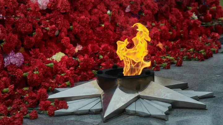 Не только Эстония - теперь и Латвия хочет праздновать День Победы. Что происходит?