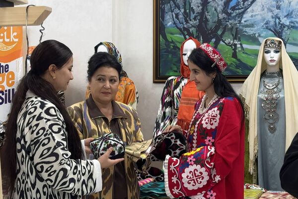 В Узбекистане проходит I Ферганский форум мира. - Sputnik Узбекистан