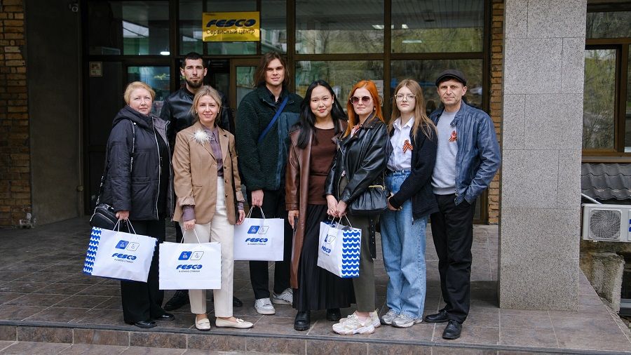 Фото: пресс-служба FESCO | FESCO поздравила с Днём Победы ветеранов во Владивостоке