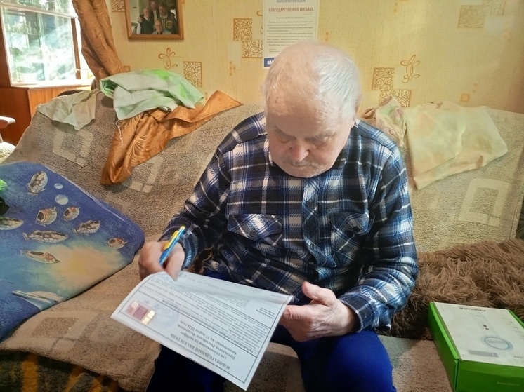 В Оленино Тверской области проголосовал ветеран Великой Отечественной воны Виктор Сивас