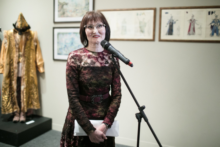 Рауза Султанова издала книгу по уникальной коллекции предметов татарского костюма Российского этнографического музея