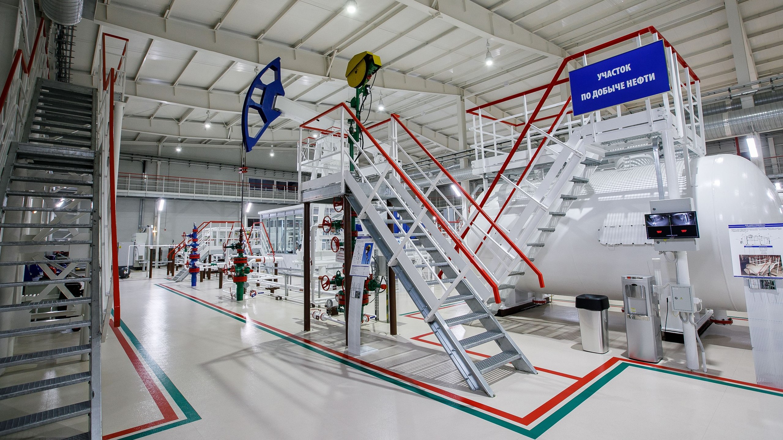 12 млрд тонн нефти югра год