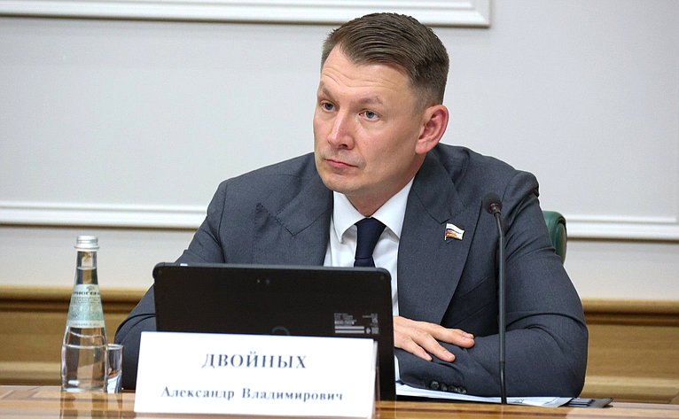 Александр Двойных