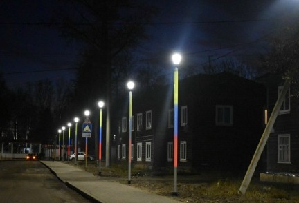 В Гусь-Хрустальном поставили фонари с триколором