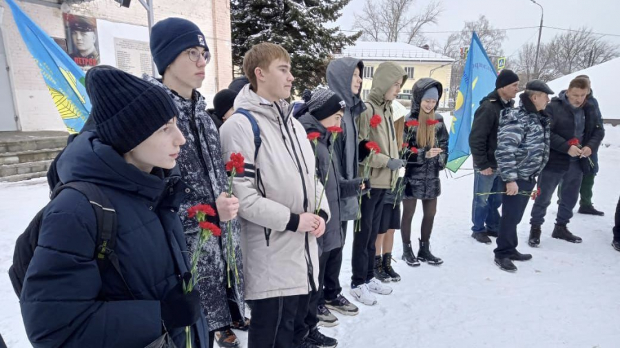 В Малоярославце почтили память воинов, погибших в первую Чеченскую кампанию