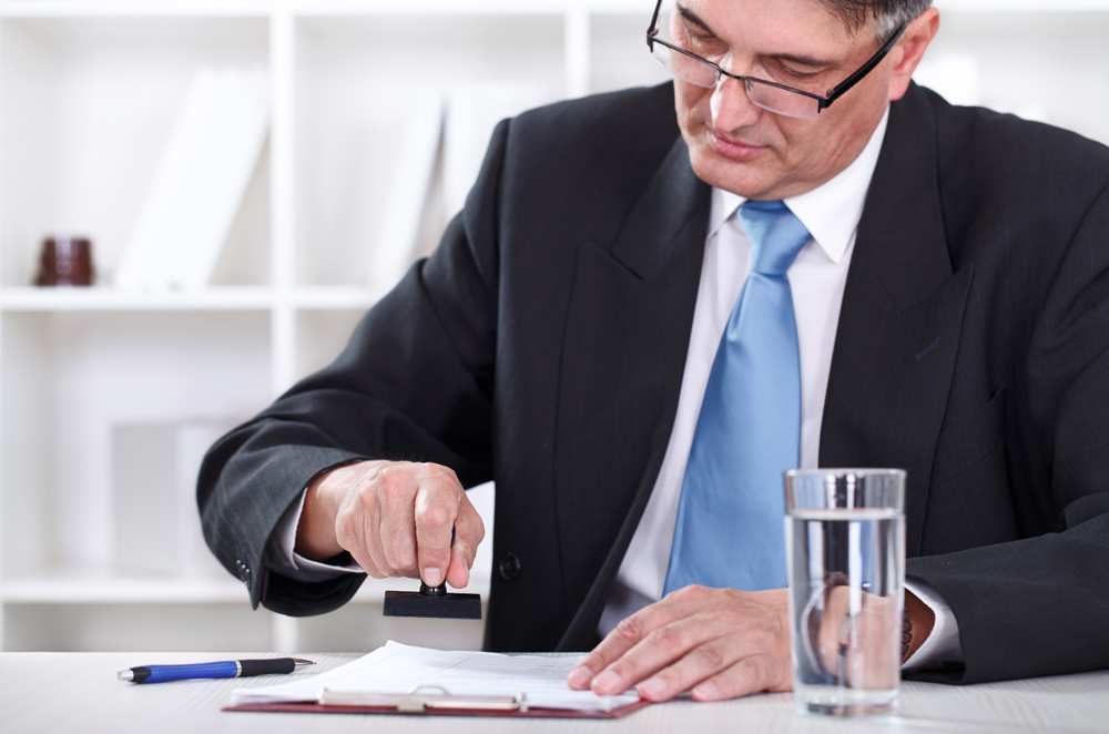 Юристы предупредили о пяти ловушках при дарении квартиры