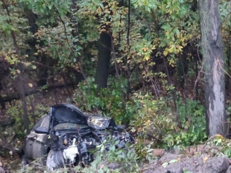 На трассе под Уфой иномарка опрокинулась в кювет