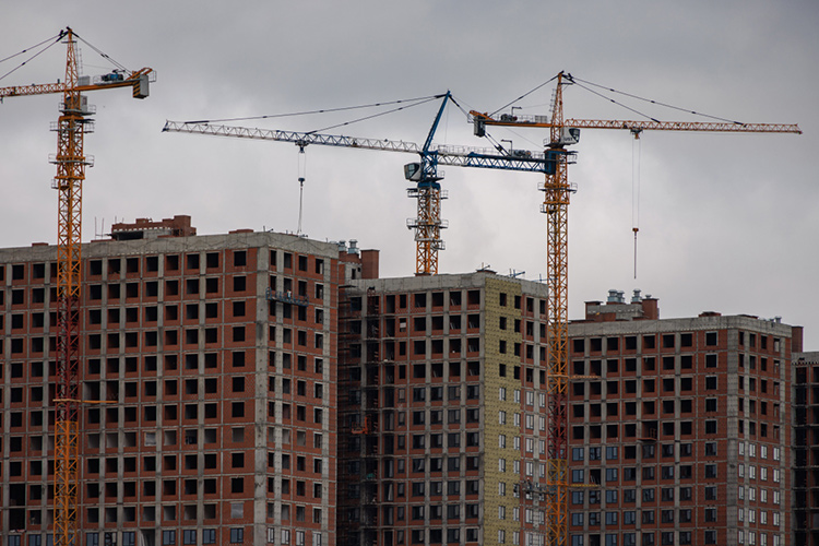 За минувший май застройщики региона также заключили 1,4 тыс. договоров долевого участия, говорится в свежей статистике татарстанского Росреестра