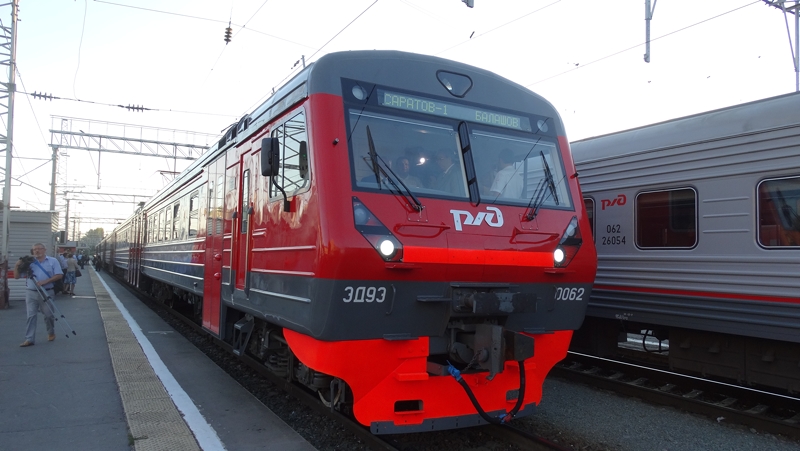 С 15 апреля 2024 года действует беспересадочный пригородный железнодорожный маршрут сообщением Саратов-Балаково-Саратов