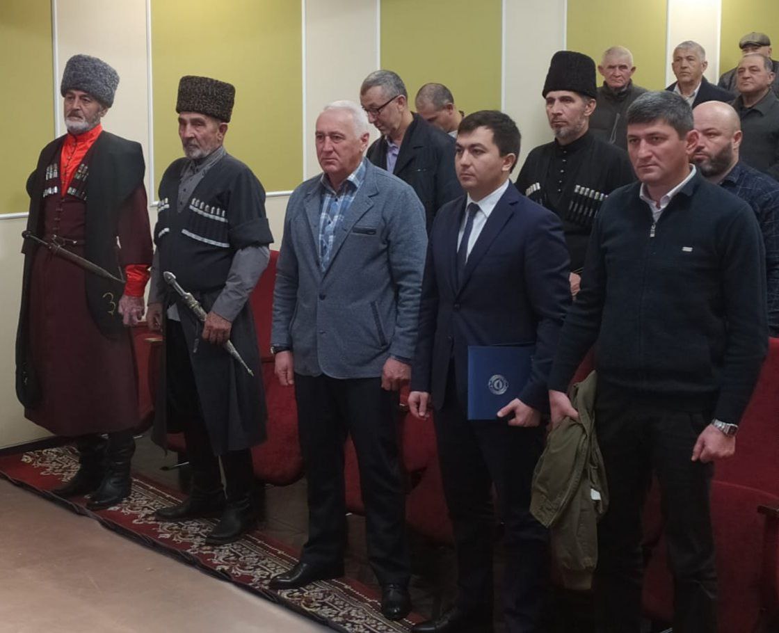 Али Асланов переизбран на пост председателя «Адыгэ Хасэ-Черкесский Парламент по защите прав и интересов черкесского народа»