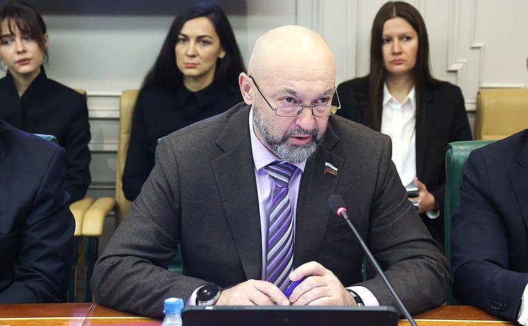 Сергей Аноприенко