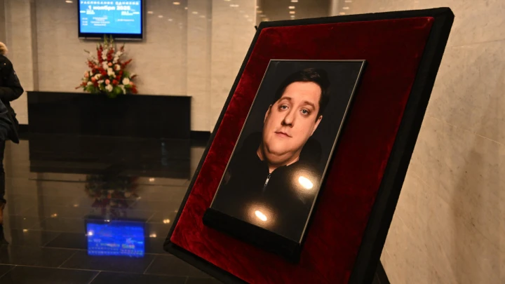 Оставил миллионы и необычную просьбу. Мухич из Полицейского с Рублёвки: Кто получит всё его наследство