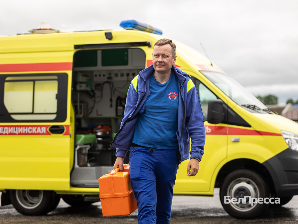 Константин Глуховский