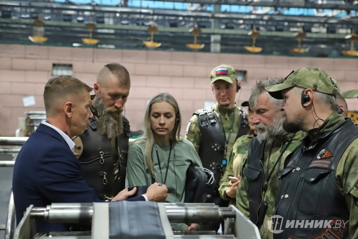 Маршрут масштабного мотопробега «Боевой путь Сибири», который организовали представители Новосибирского отделения мотоклуба «Ночные волки», пролег через «Белшину».